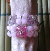 Anillo de seis flores